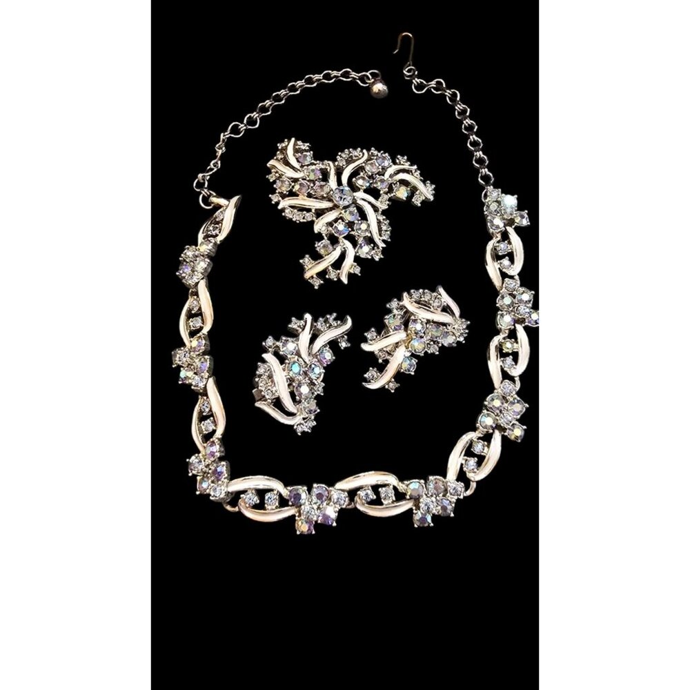 Vintage Unsigned Demi Parure Ab Rhinestone and Enamel Set (A2059)